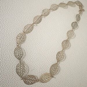 Gold leaf choker necklace